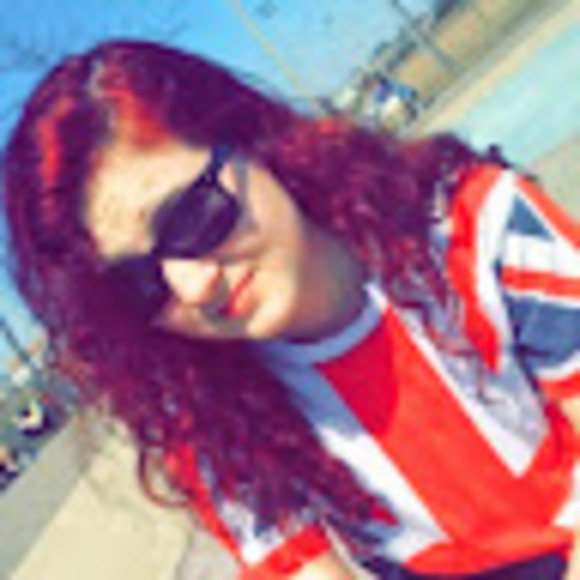 Meet your Posher, Sydni - Picture 1 of 1